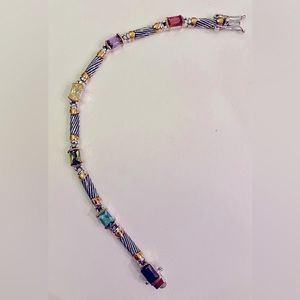 Multi-color bracelet